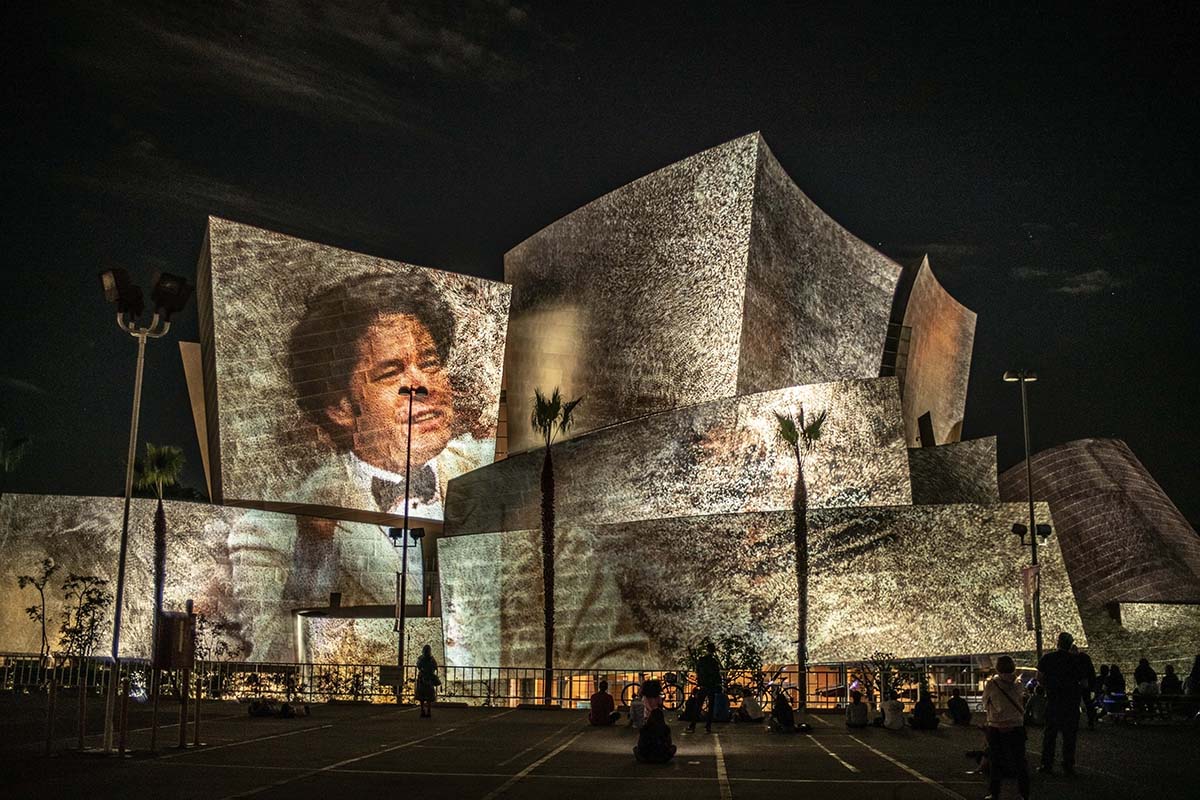 WDCH Dreams by Refik Anadol - bitforms gallery